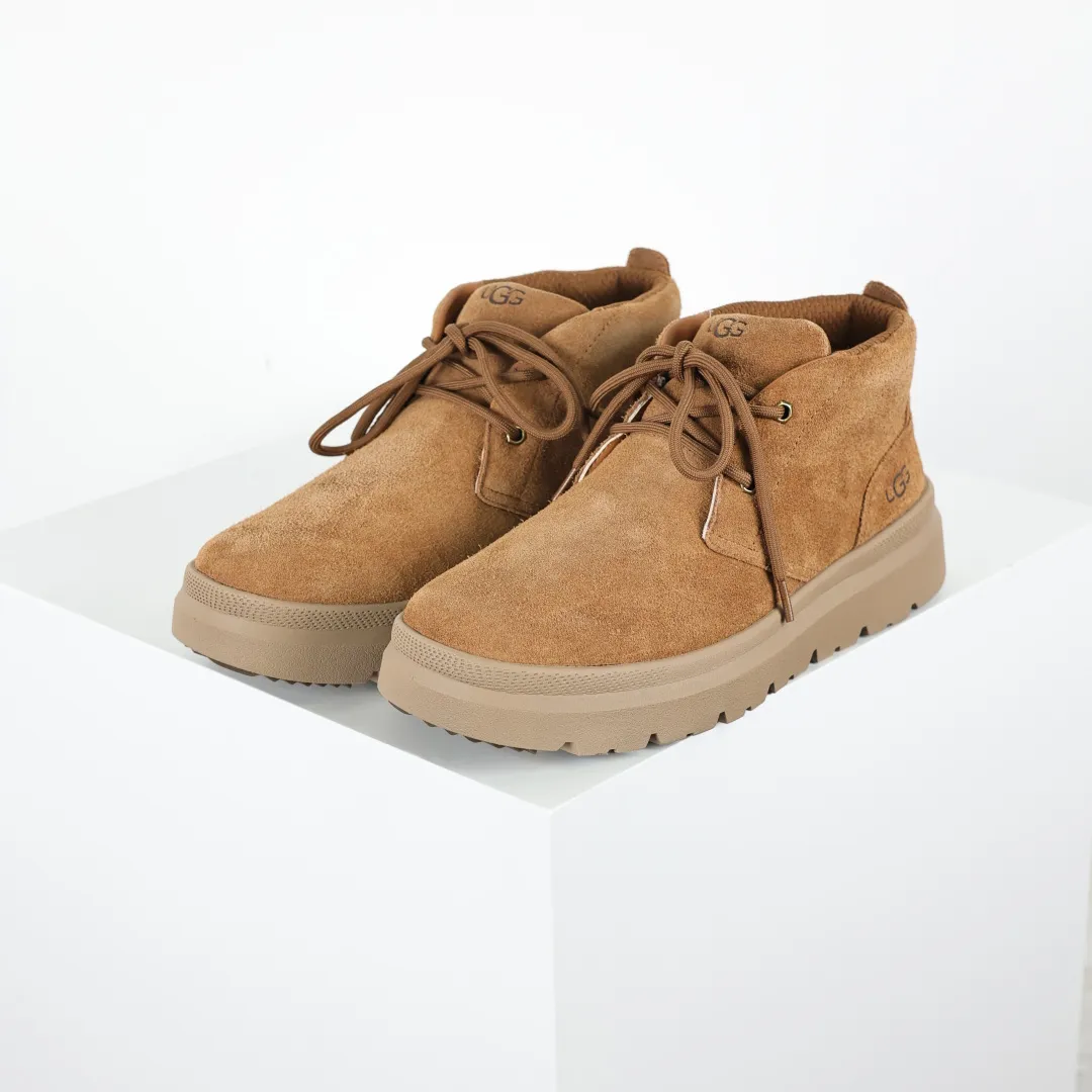 Copywriting price 💰700 Core recommendation Good price UGG sheepskin and fur integrated snow boots men's boots platform foreign trade exclusive UGG Burleigh Chukka men's mid-top snow boots 1151773 Produced by the ten-year-old brand shoemaking foundry production line, paying attention to every detail Longfeng A-grade genuine sheepskin and fur integrated completely following the ZP process. Size: 40 41 42 43 44 45